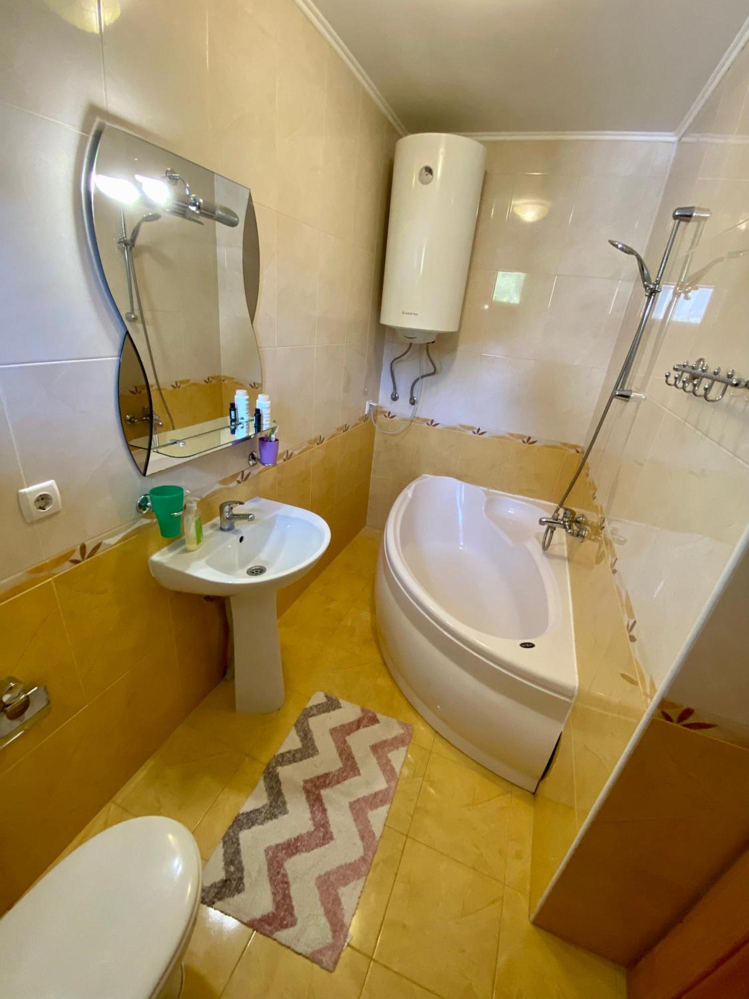 Zyma_Lito Guest House Yaremche Luaran gambar
