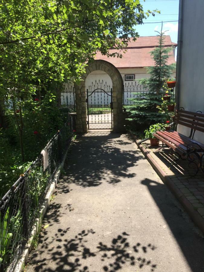 Zyma_Lito Guest House Yaremche Luaran gambar